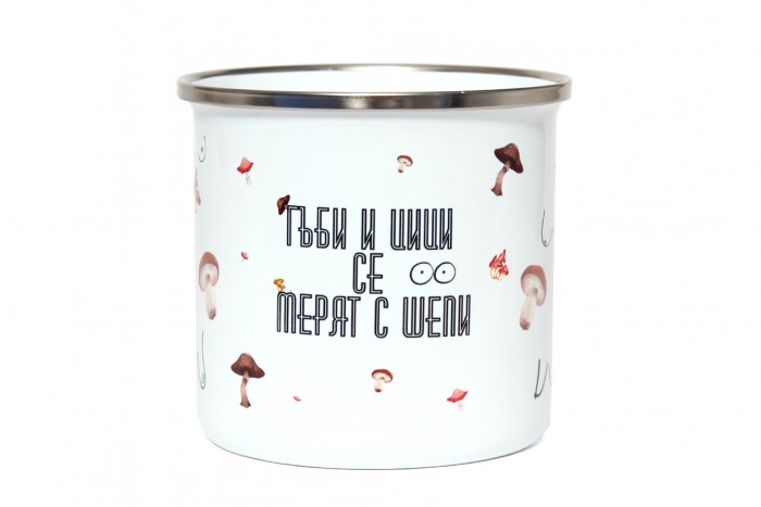 Гъби и цици се мерят с шепи